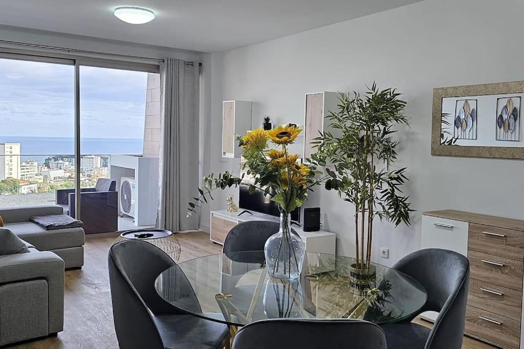 Apartmán Vista Mar - Ac, Parking And Pool Funchal  Exteriér fotografie